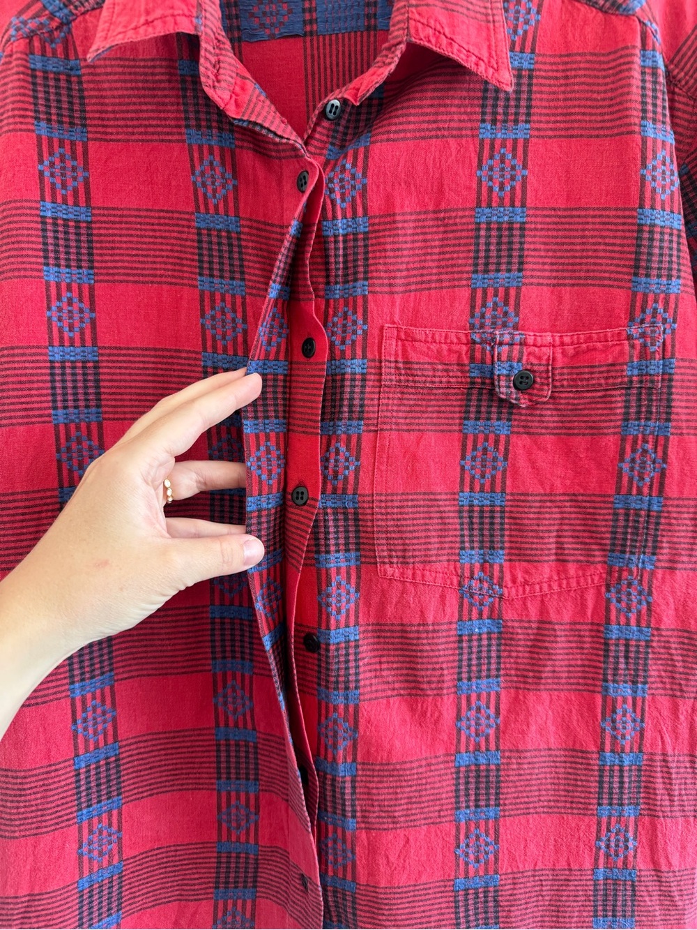 Cabin Creek Vintage Red and Blue Plaid Short-Sleeve Button-Down Shirt - Picture 2 of 14
